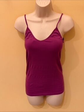 Women's Magenta Spaghetti Strap V-Neck Camisole - Shimera - M